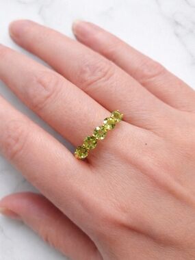 Sterling Silver Gold-Plated Band with Green Peridot Stones